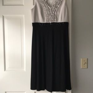 Pretty light gray and black dress